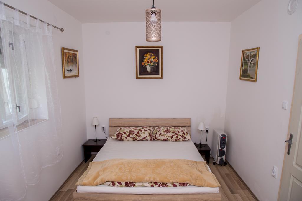 Casa Bella & Nova Hotell Palić Exteriör bild