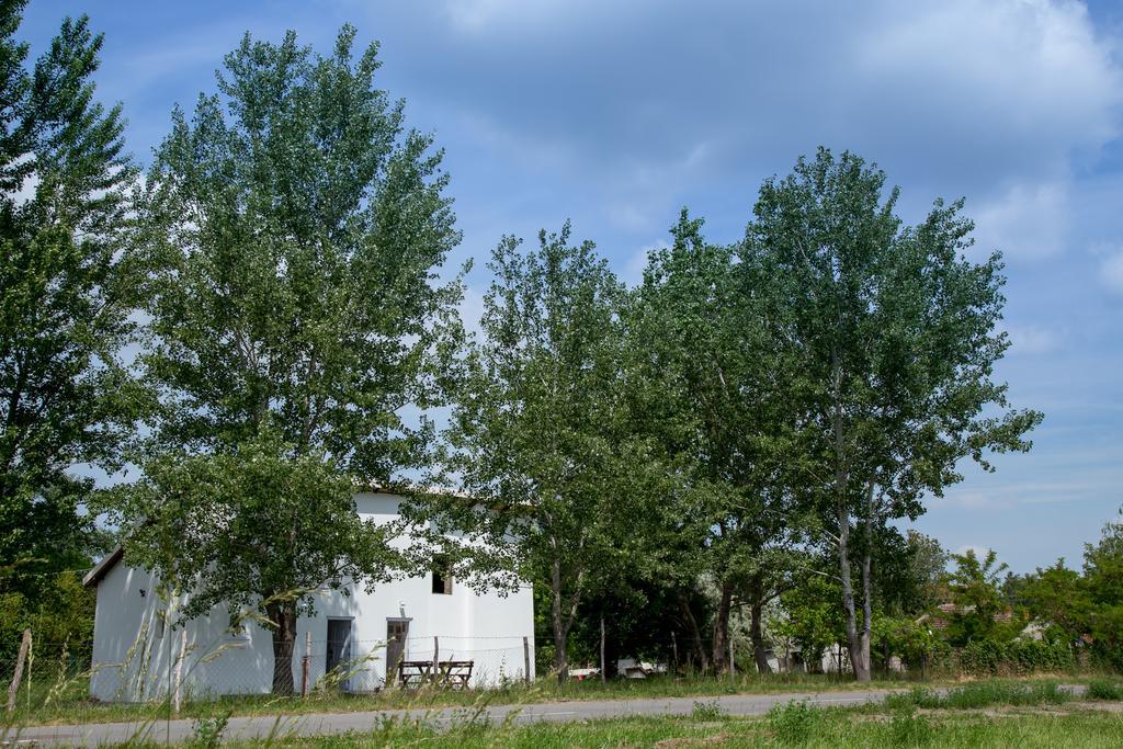 Casa Bella & Nova Hotell Palić Exteriör bild