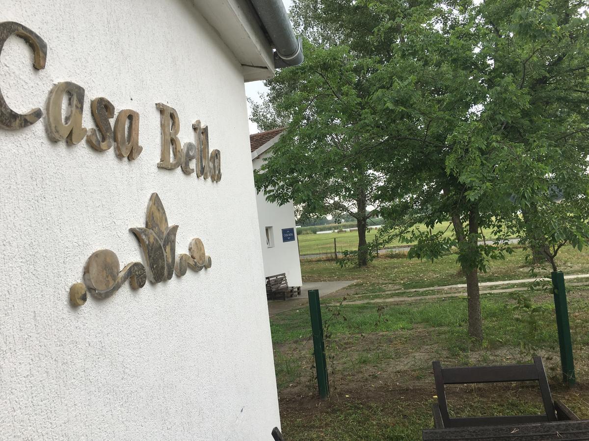 Casa Bella & Nova Hotell Palić Exteriör bild