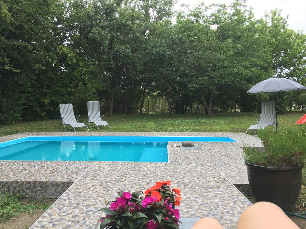 Casa Bella & Nova Hotell Palić Exteriör bild